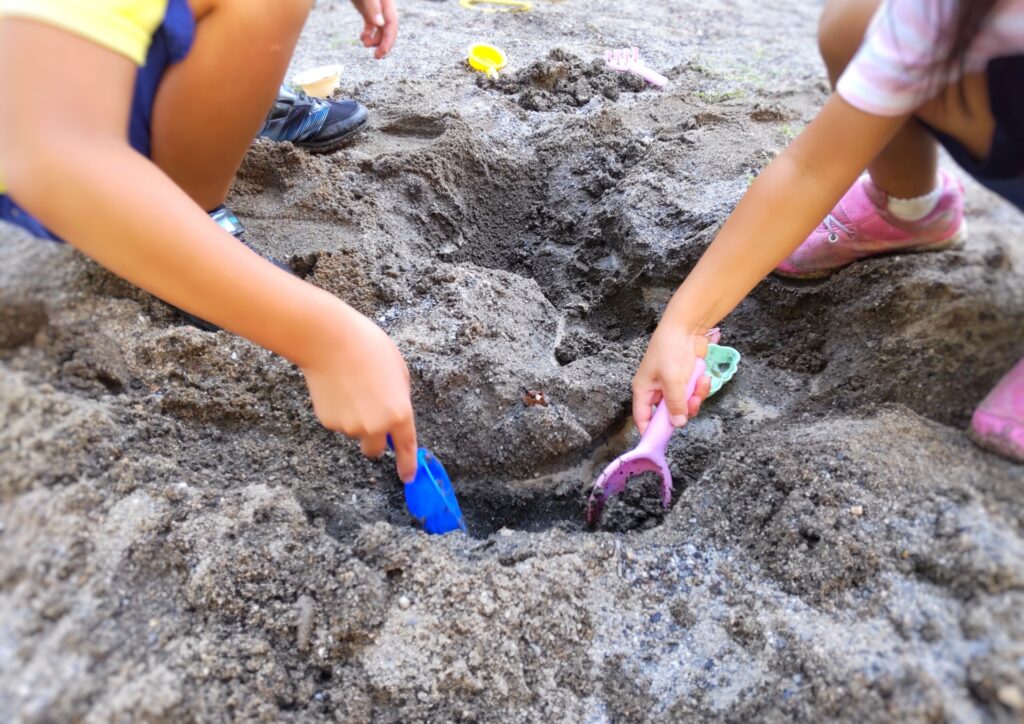 砂場遊び